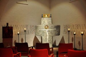 Die Anbetungskapelle in der Kriegergedächtniskapelle