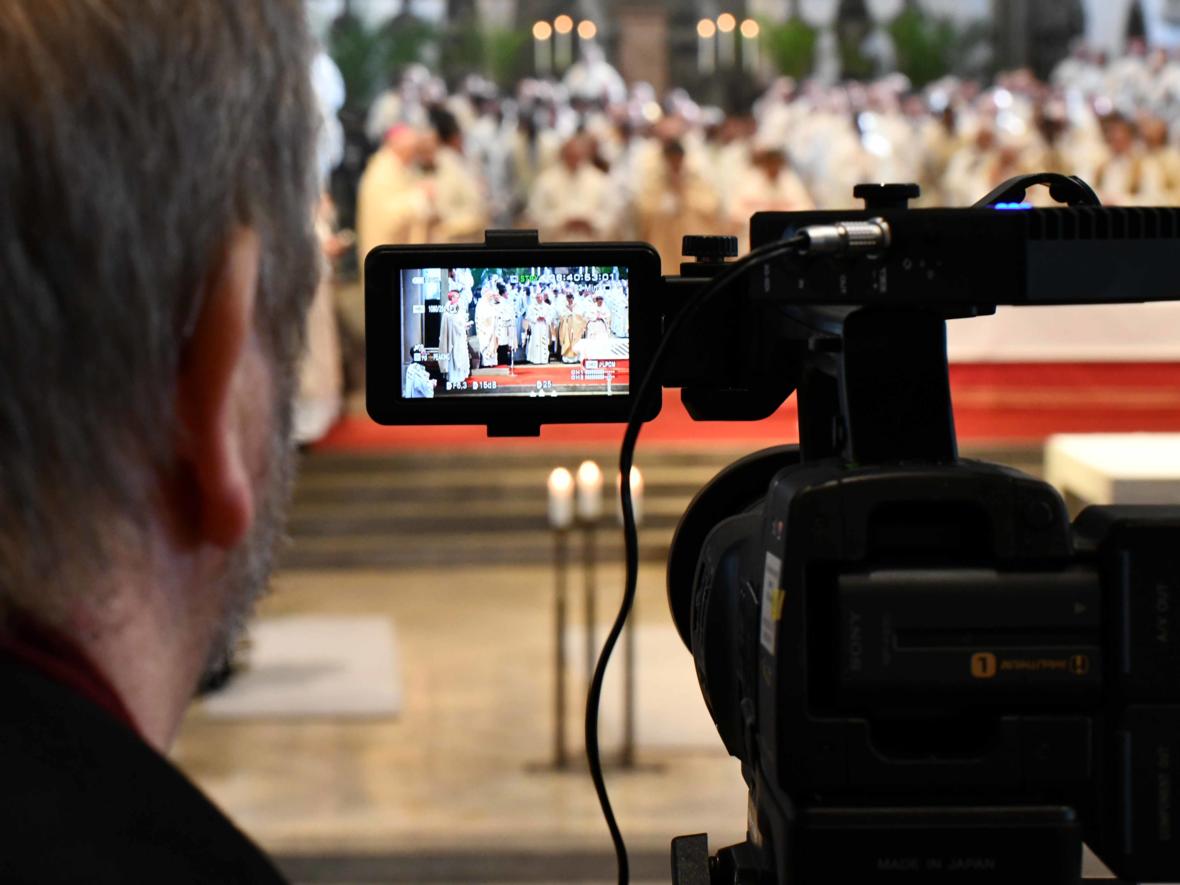 Gottesdienstuebertragungen-im-Internet
