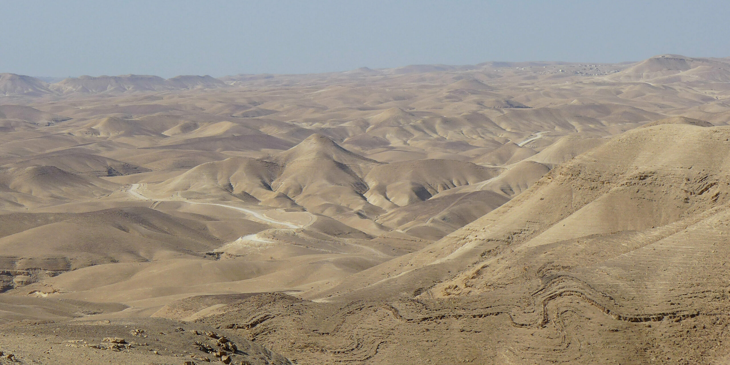 Lichtstreifen_Wüste