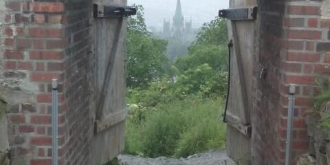 Maenner-Nacht-Gebet-am-Gruendonnerstag