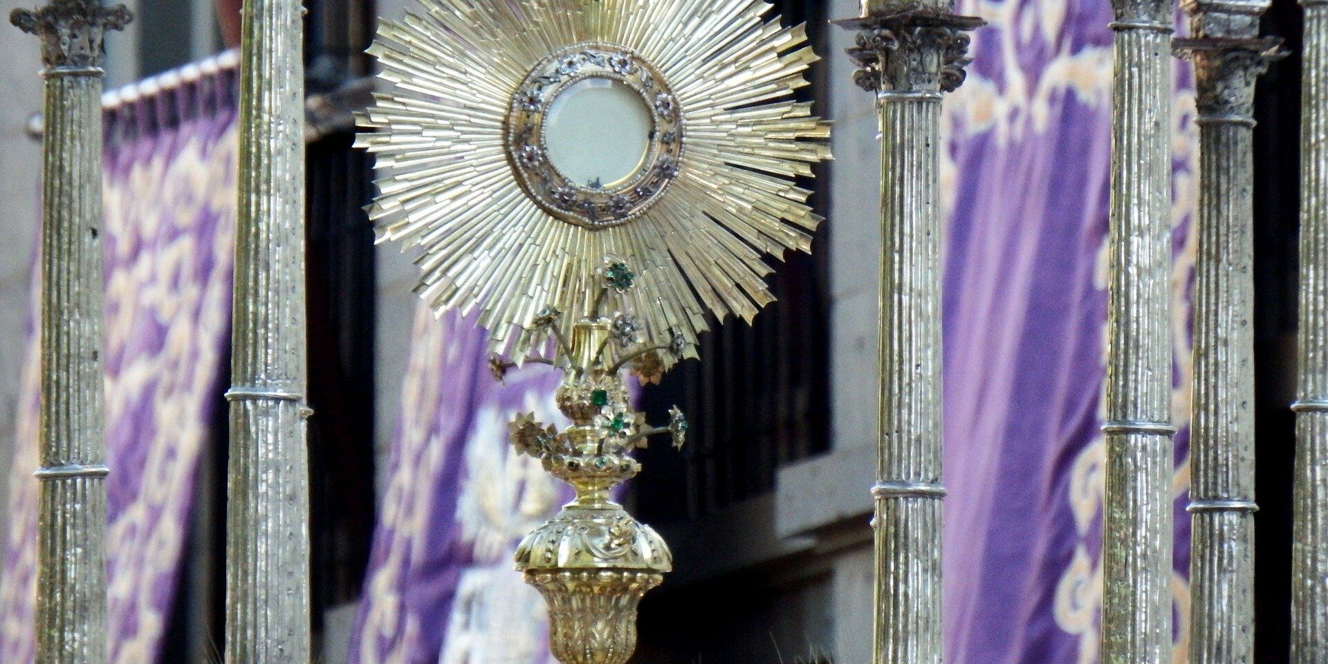 Anbetertreffen Monstranz